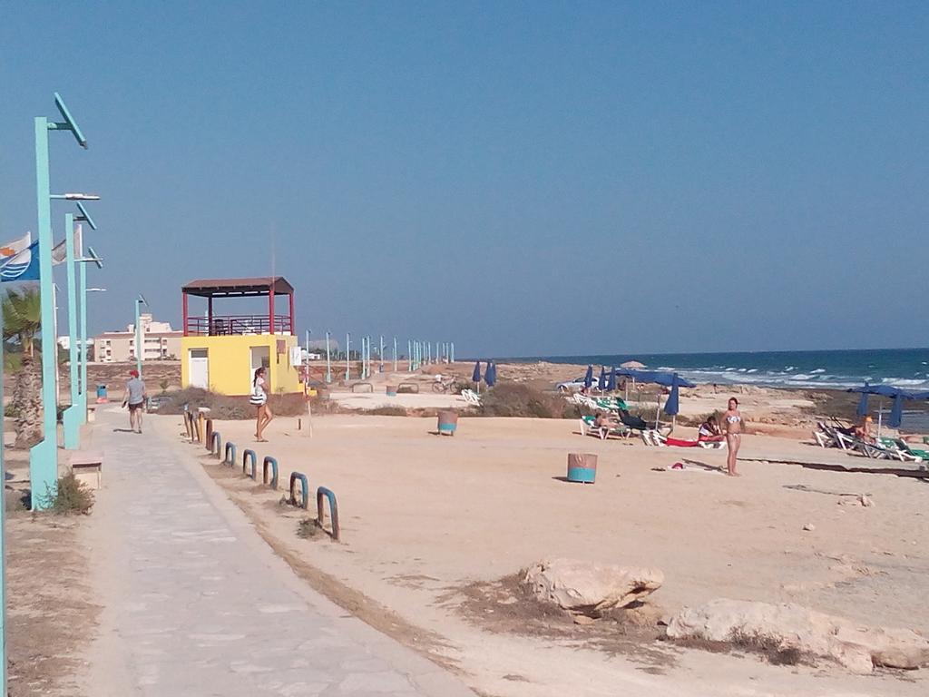 Sunshine Apts, Two Bedroom , Free Internet, No 3 Ayia Napa Exterior foto